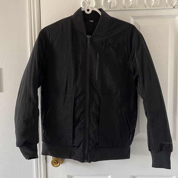 Lululemon reversible black bomber jacket - Picture 2 of 6